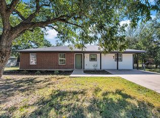 42 Great West Loop, Morgans Pt Resort, TX 76513