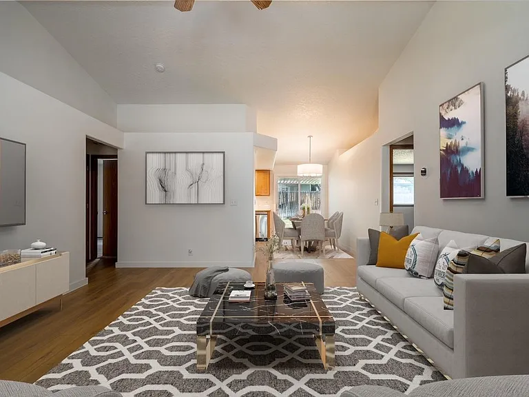 5416 S Onaga Pl — Photo 3