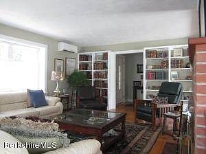 #3 Built in living room