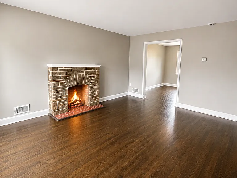 1905 Larkhall Rd — Photo 2