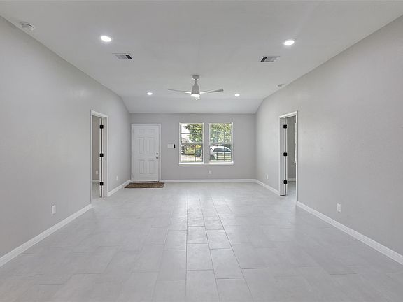 5th image of 5034 Nassau Rd
