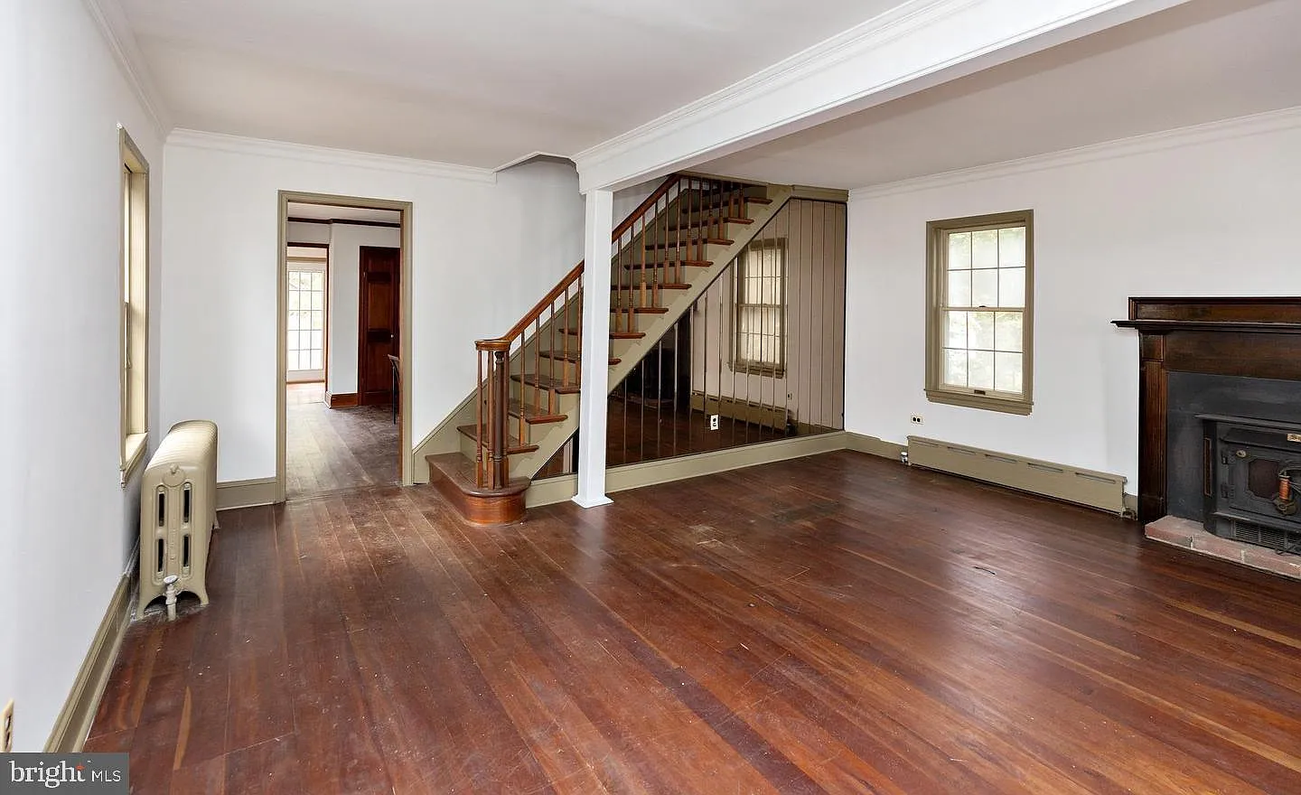 2 bed, 1.0 bath, 1584 sqft, $2,150 — Photo 4