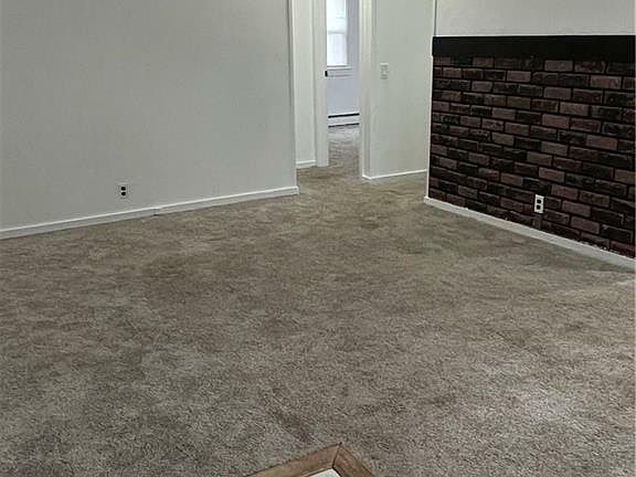 5th image of 29 Farley Dr #2