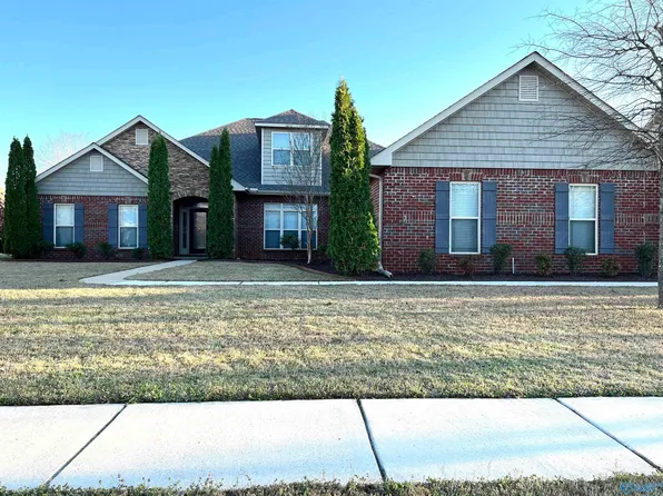 113 Maplebrook Dr, Madison, AL 35756