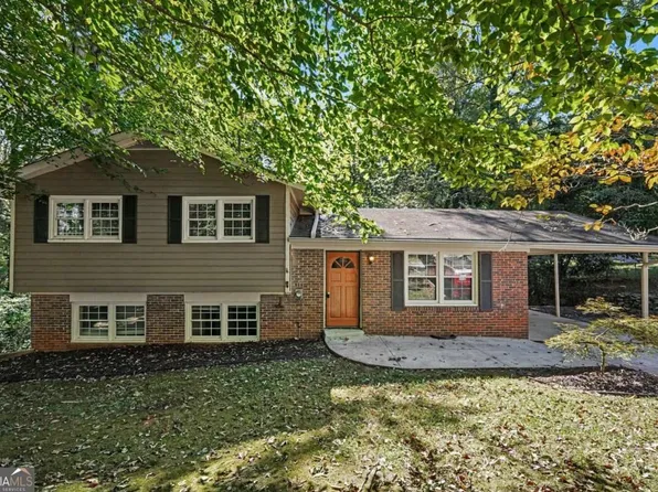 1883 Willow Ln, Acworth, GA 30102