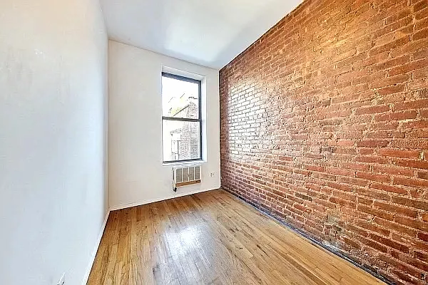 167 Avenue B #3R — Photo 5