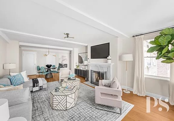 3rd image of 59 W 12th St APT 3H