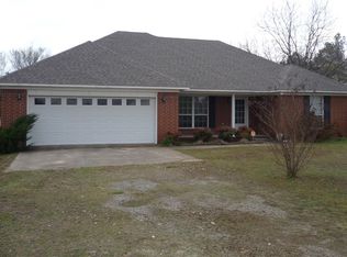 132 Oak Grove Rd, Van Buren, AR 72956