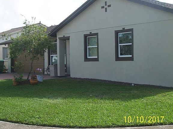 3rd image of 2440 Trafalgar Dr