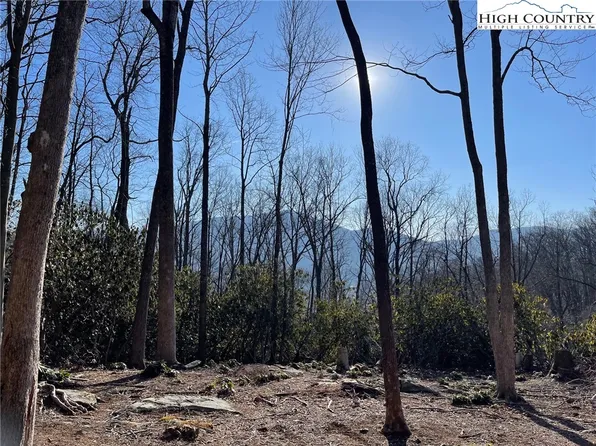 17 Jackson Ridge Road, Boone, NC 28607