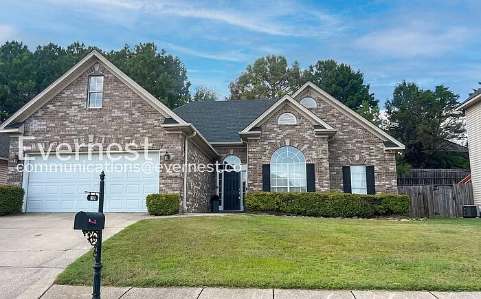 1220 Old Cahaba Trce