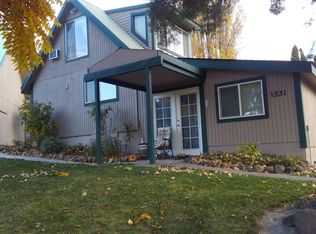 1531 Lombard Loop Rd, Wapato, WA 98951