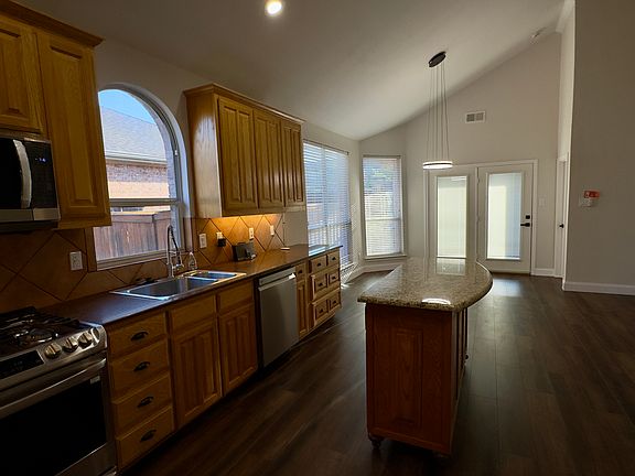5th image of 9733 Burwell Dr