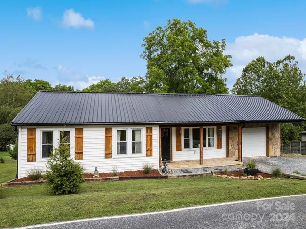 464 Thompson Cove Rd, Clyde, NC 28721
