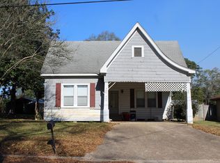 960 College St, Jasper, TX 75951