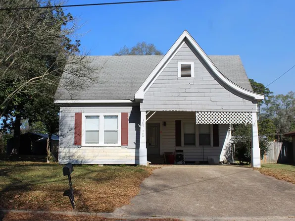 960 College St, Jasper, TX 75951