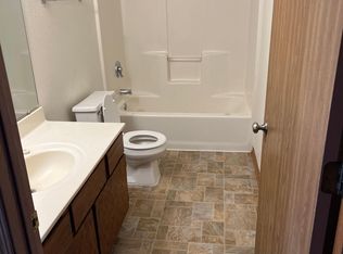1109 Columbia Ave, South Milwaukee, WI 53172