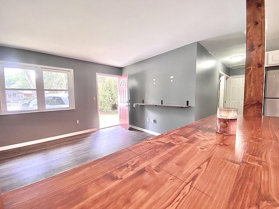 2nd image of 3576 Blanding Dr