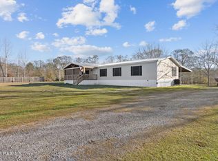 1027 Ann Drive Dr, Arnaudville, LA 70512