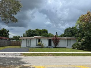 7805 NW 70th Ave, Fort Lauderdale, FL 33321