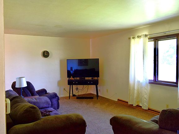5th image of 4112 NW 54th St
