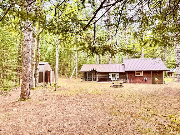 3rd image of 2087 Ryno Rd
