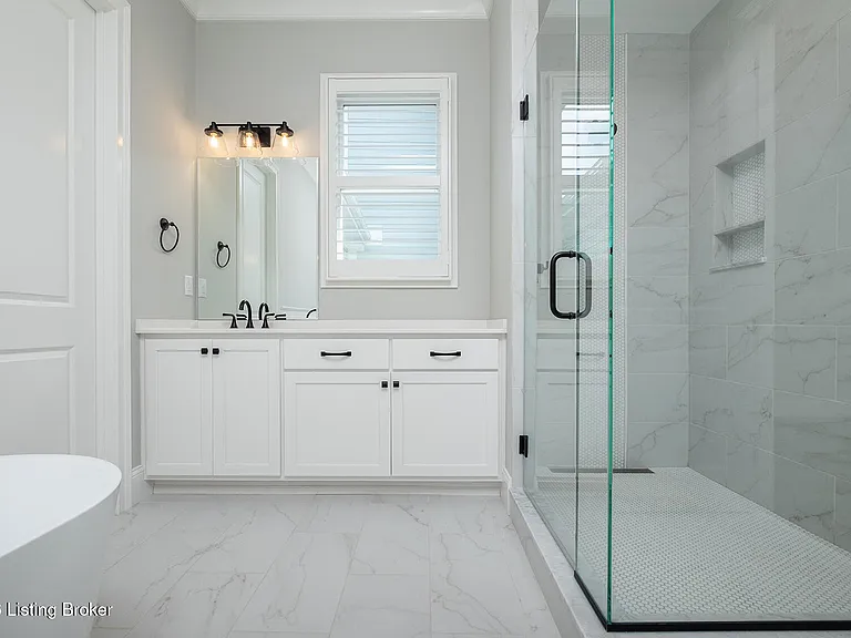 6024 Passionflower Dr — Photo 35
