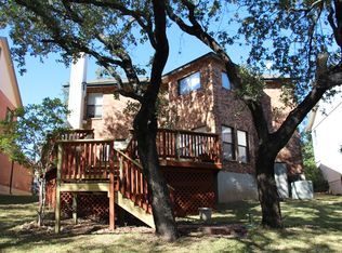 17502 Emerald Canyon Dr, San Antonio, TX 78232
