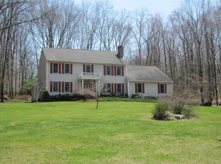 55 Ole Musket Ln, Danbury, CT 06810