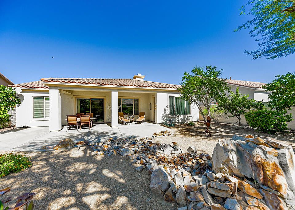 1st image of 80615 Avenida Santa Marta