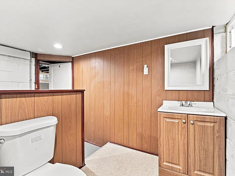 703 Media Pkwy — Photo 21