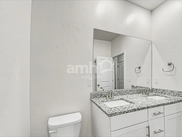 3453 S Bartlett Way — Photo 13