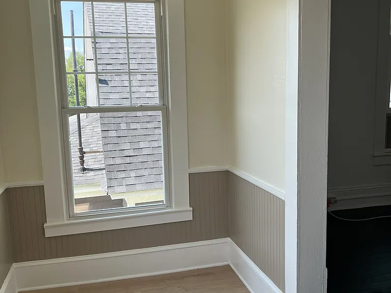 133 Paisley St #B — Photo 11