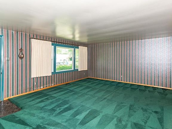 5th image of 10323 Ronald Ct