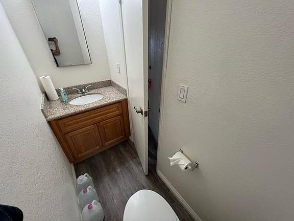 Half bathroom (downstairs)