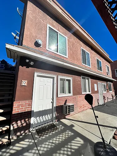 1201 E Stafford St #G Photo 1