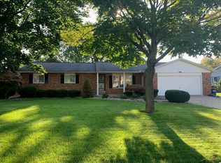 3312 Columbine Dr, Saginaw, MI 48603