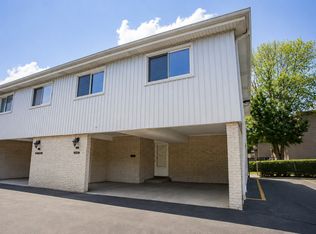 2846 W Touhy Ave Unit H, Chicago, IL 60645