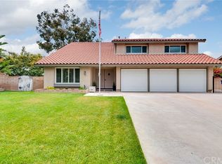 6727 Redlands Ct, Riverside, CA 92506