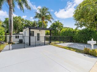 Bellcamp Manor, Miami, FL 33150