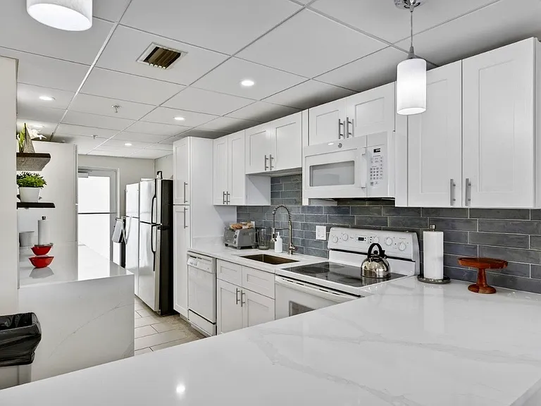 3101 S Ocean Blvd #208 — Photo 28
