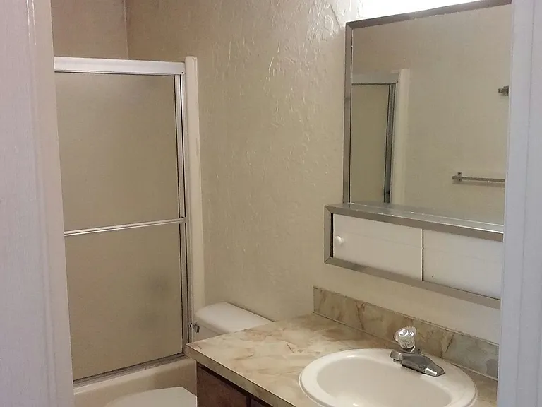 452 E 14th Aly #447-E-& — Photo 5