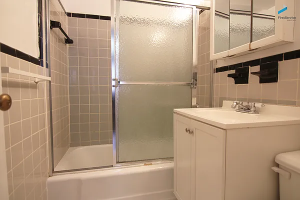 Rented by FirstService Realty (legacy) | media 27