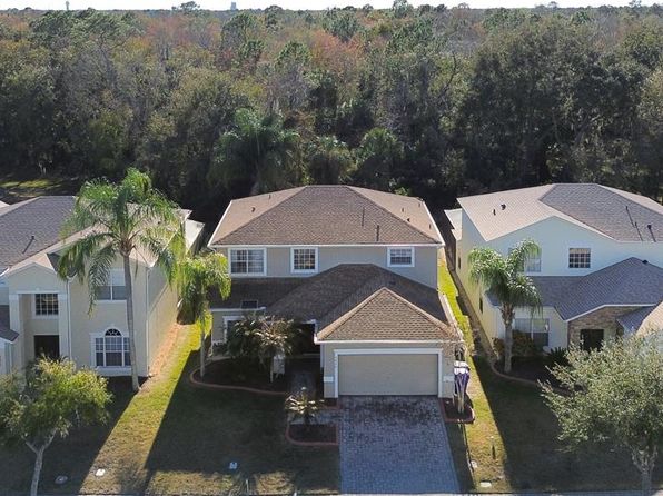 4608 Cumbrian Lakes Dr