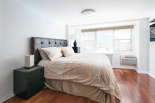 Sold by Compass | media 3