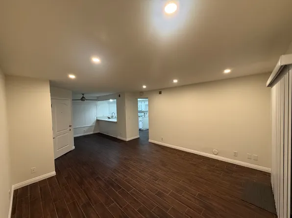 4201 W 5th St APT 105, Santa Ana, CA 92703