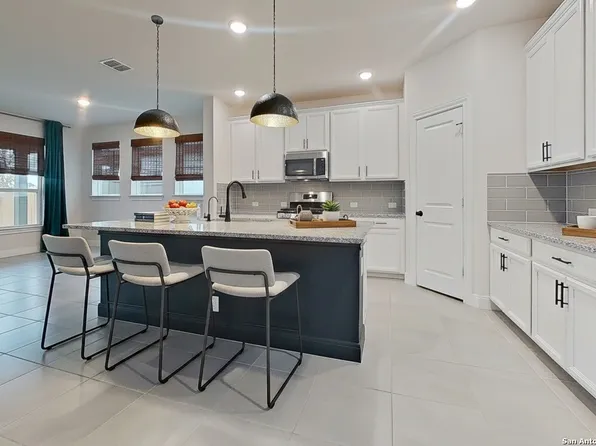 9422 Van Horn, San Antonio, TX 78254