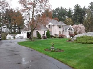 1765 Oak Grove Dr, Dighton, MA 02715