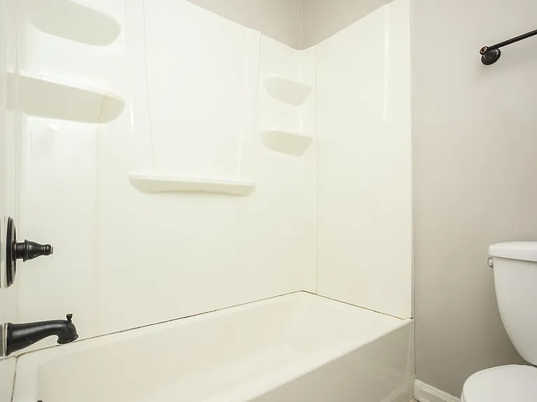 1271 Breezy Gate Dr — Photo 14