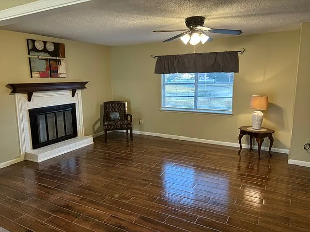 504 Ramsey Ave — Photo 6